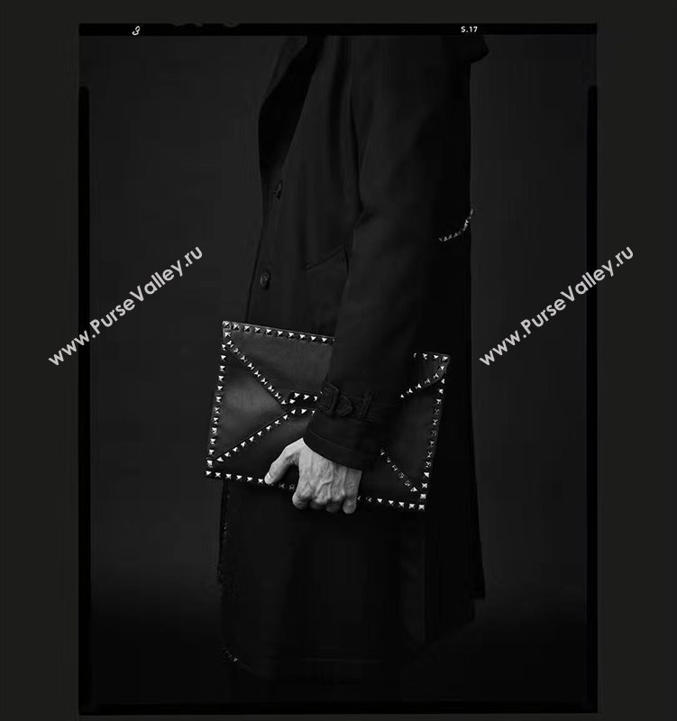 Valentino large rockstud clutch black gold v bag 4917