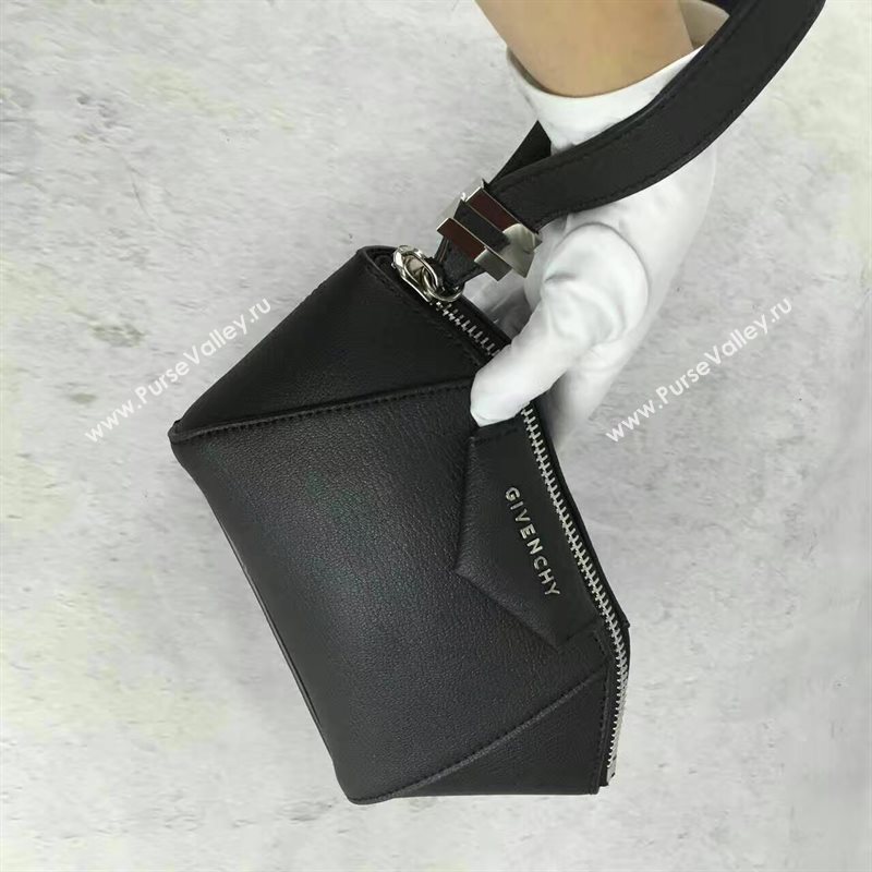 Givenchy zipper clutch black bag 5357