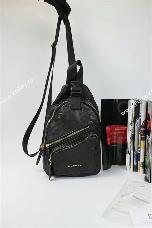 Givenchy small black bag 5360