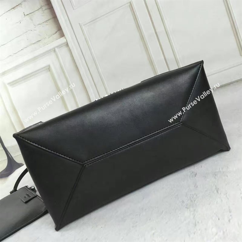 Givenchy medium black v dog shopping calfskin bag 5303