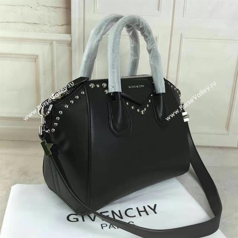 Givenchy black antigona medium bag 5311
