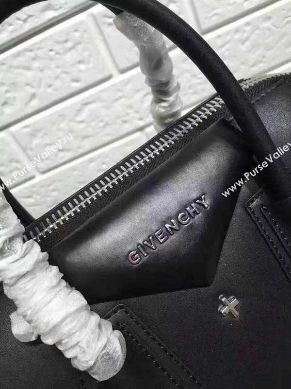 Givenchy medium antigona black bag 5333