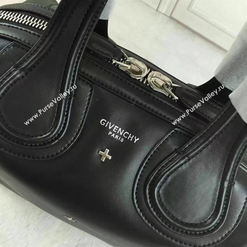Givenchy black nightingale medium bag 5335