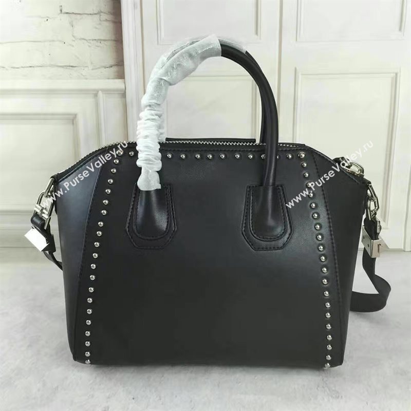 Givenchy medium antigona black bag 5414