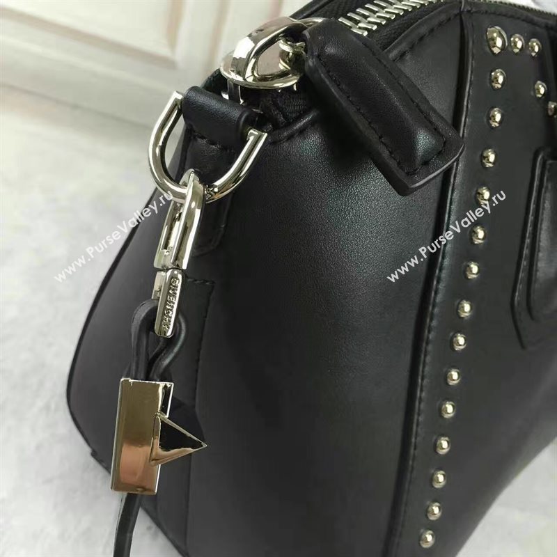 Givenchy medium antigona black bag 5414