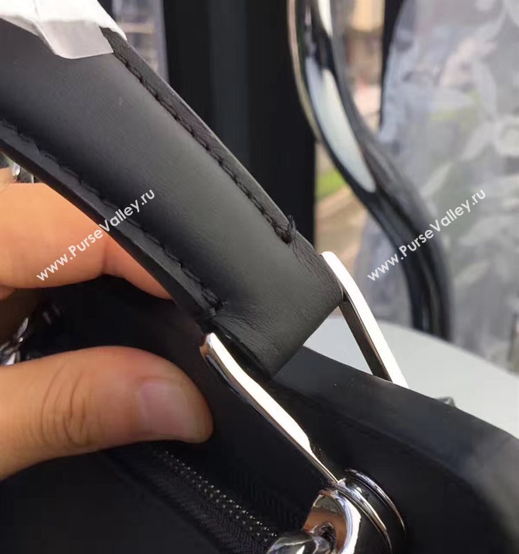 Fendi black medium tote shoulder bag 5548