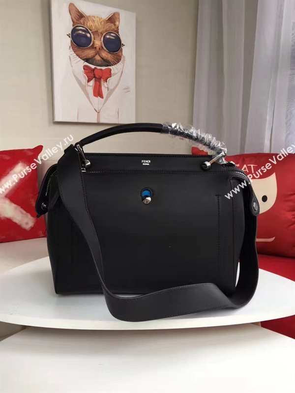 Fendi black tote shoulder bag 5549