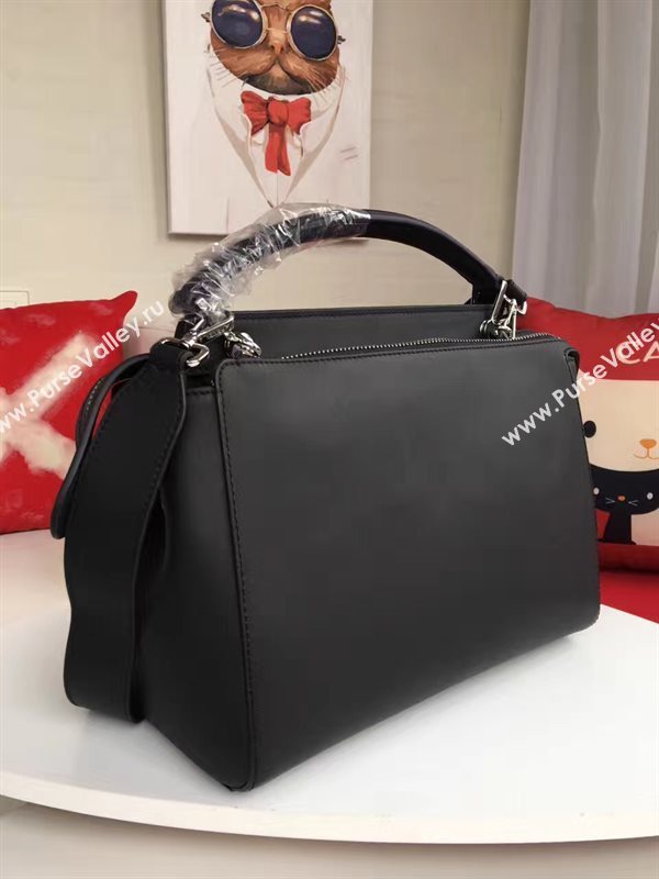 Fendi black tote shoulder bag 5549