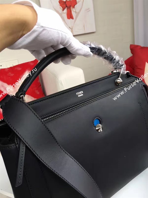 Fendi black tote shoulder bag 5549