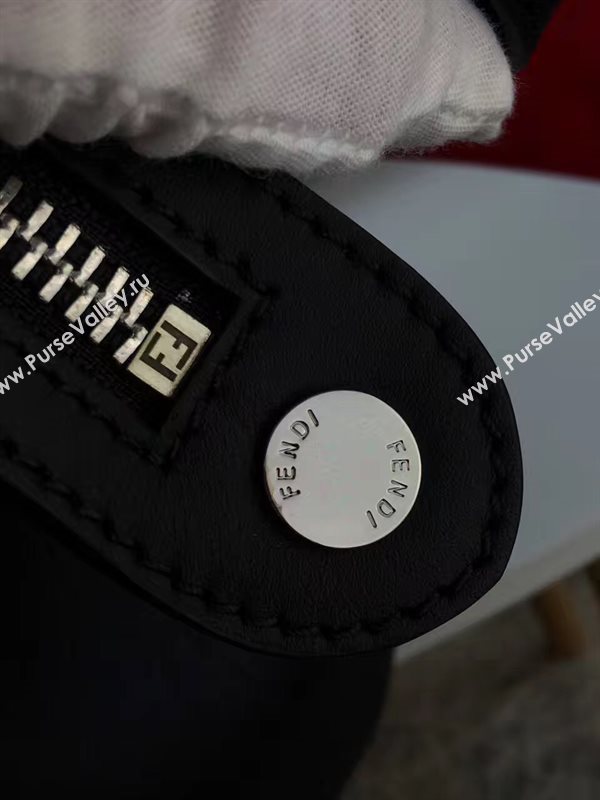 Fendi black tote shoulder bag 5549