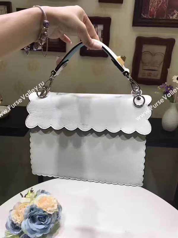 Fendi kan I cream red v bag 5551