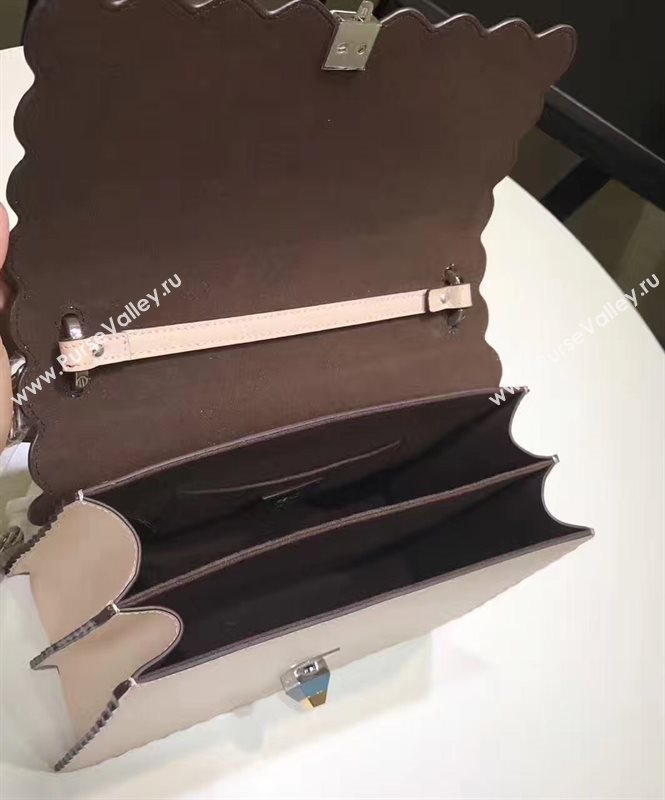 Fendi medium kan nude I bag 5560