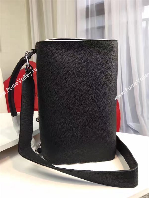 Fendi lei selleria black silver v bag 5566