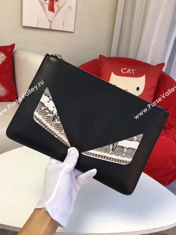 Fendi black v clutch gray bag 5582