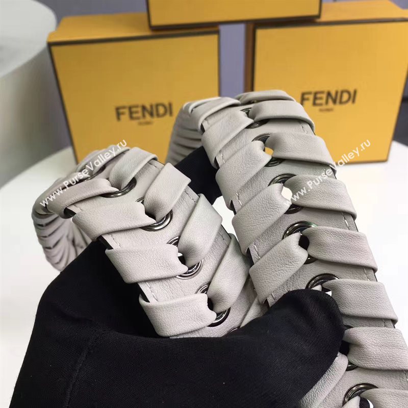 Fendi strap light you gray 5510