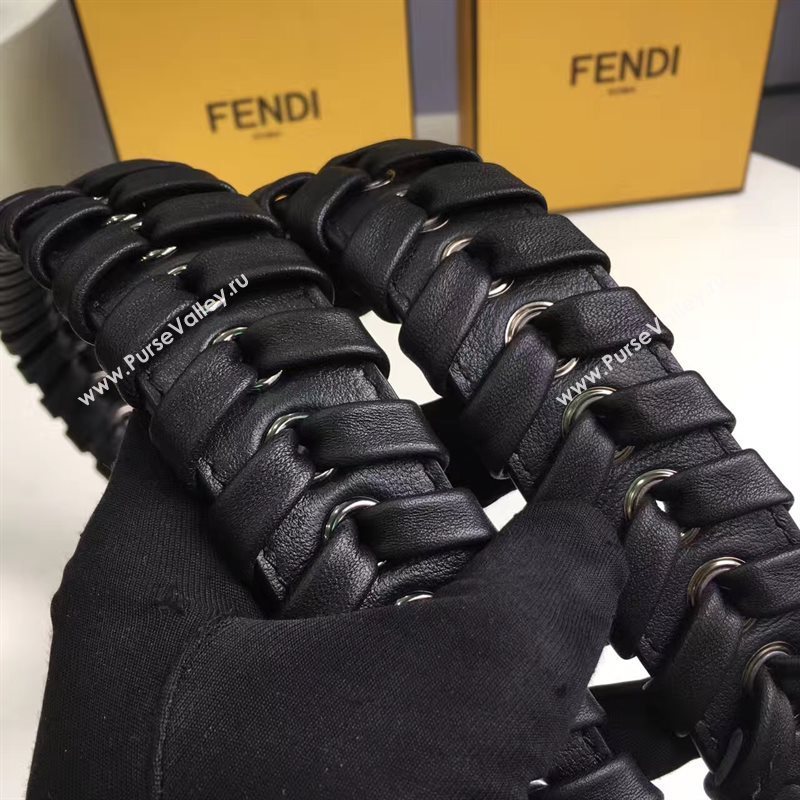 Fendi you strap black 5511
