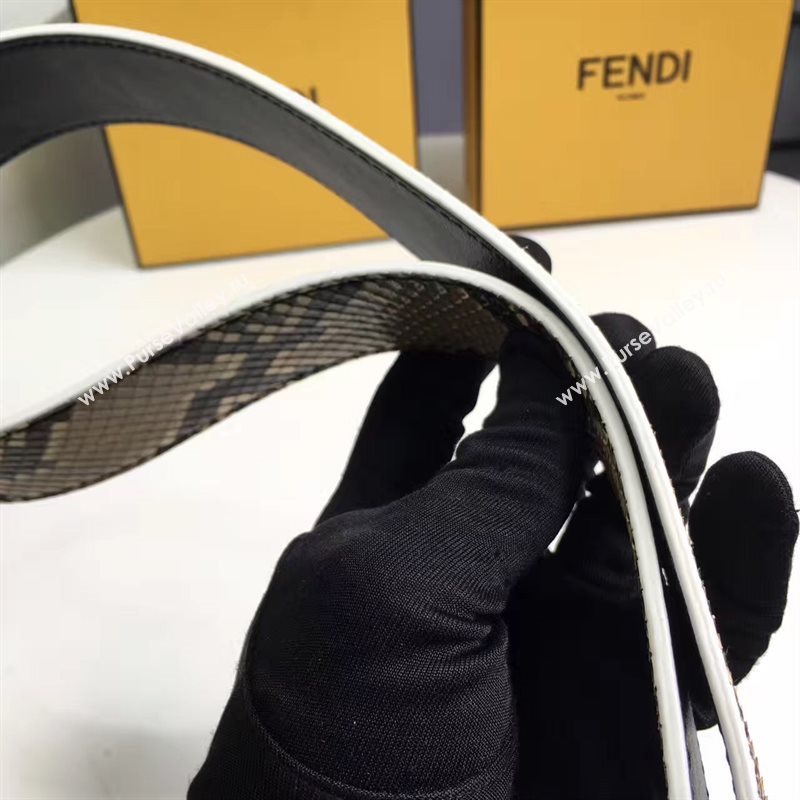 Fendi strap you v black snake 5518
