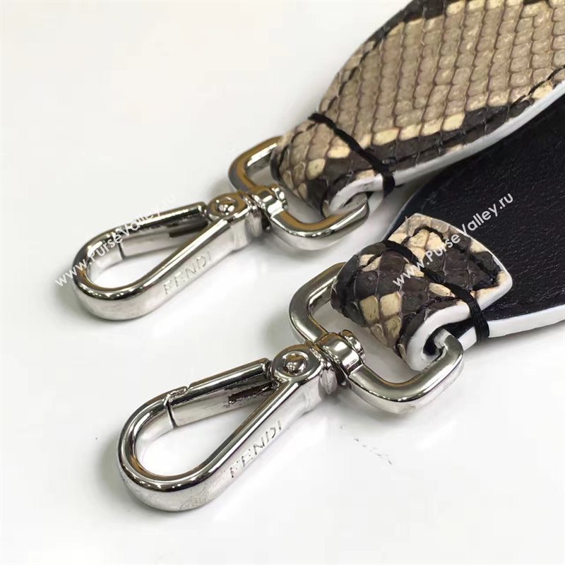 Fendi strap you v black snake 5518