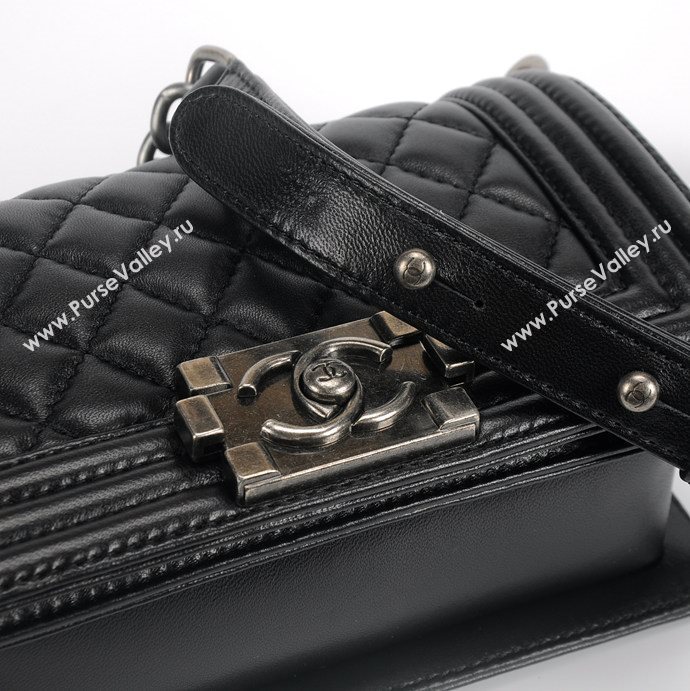 Chanel 67085 leather small le boy handbag black bag 5659