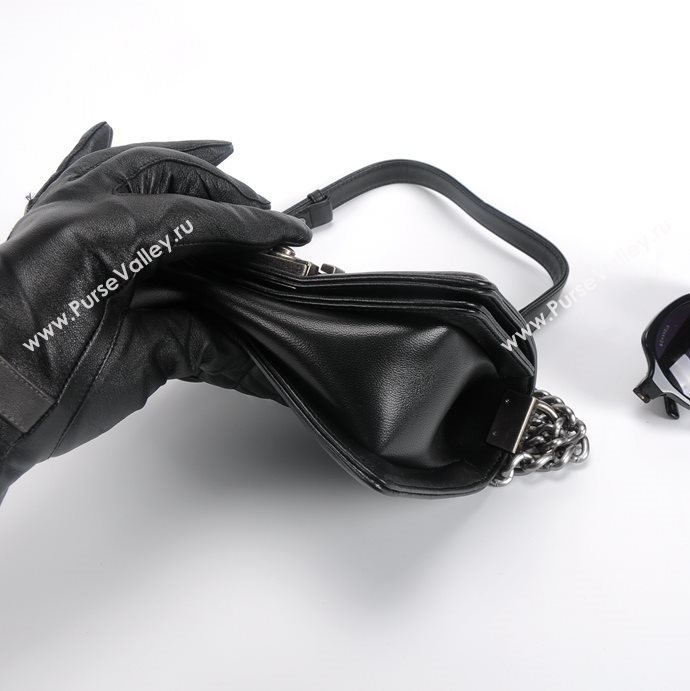 Chanel 67085 leather small le boy handbag black bag 5659