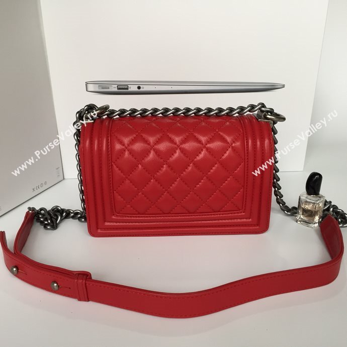 Chanel 67085 small le boy handbag red bag 5665