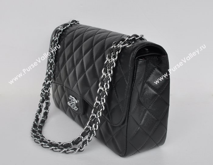 Chanel 58600 JUMBO classic flap handbag black bag 5681