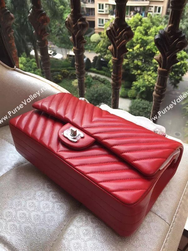 Chanel A1112 lambskin V classic flap handbag red bag 5879