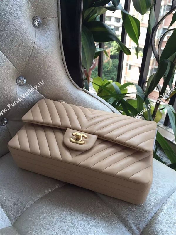 Chanel A1112 lambskin V classic flap handbag apricot bag 5880