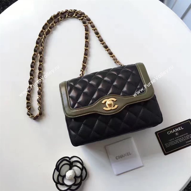 Chanel lambskin new 17cm flap black shoulder bag 6169