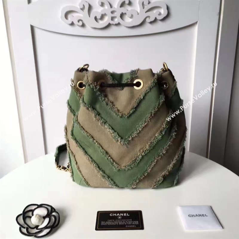 Chanel original canvas bucket green shoulder bag 6185