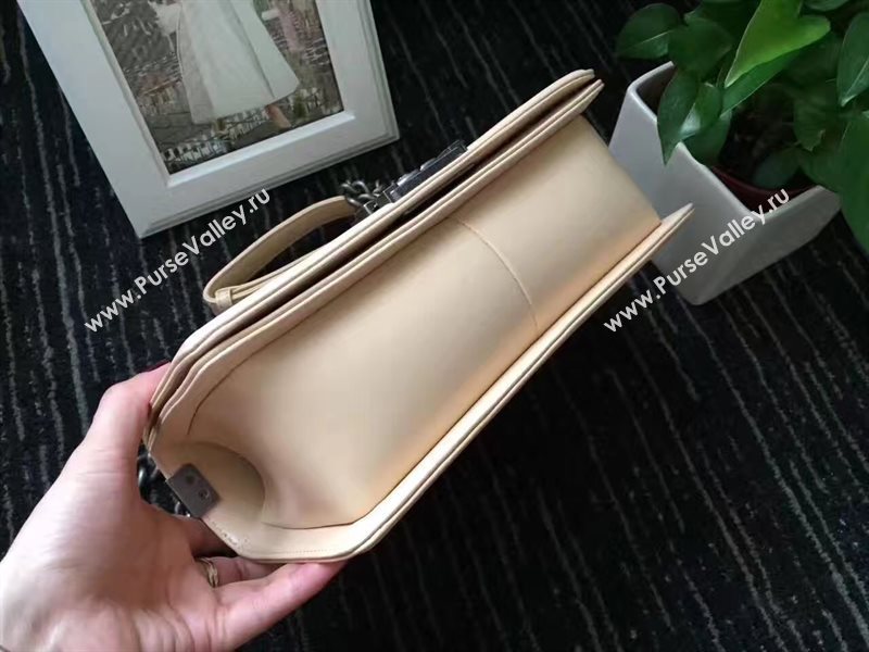 Chanel A67086 lambskin new V medium le apricot boy bag 6242