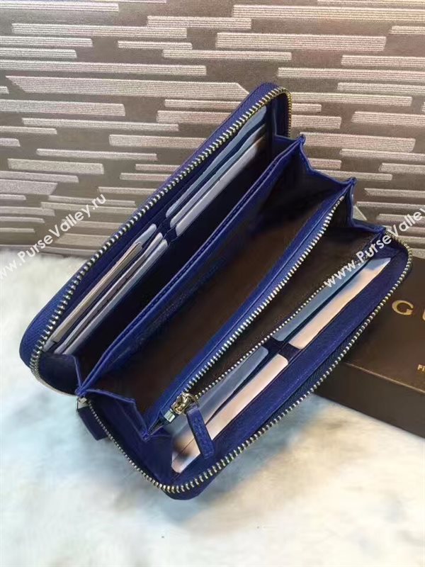 Gucci soho navy wallet zipper bag 6295