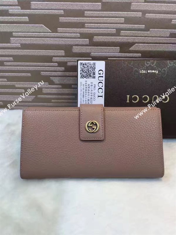 Gucci GG tan wallet bag 6297