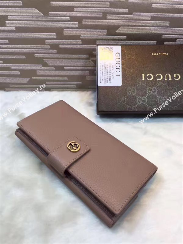 Gucci GG tan wallet bag 6297