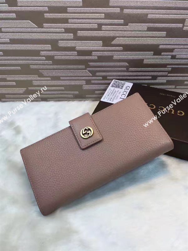 Gucci GG tan wallet bag 6297