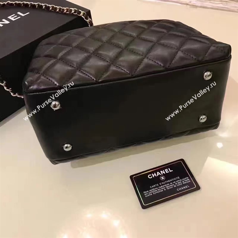 Chanel lambskin tote shoulder handbag black bag 6216