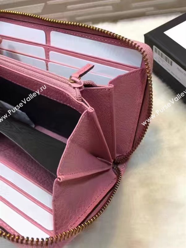 Gucci zipper pink wallet GG bag 6364