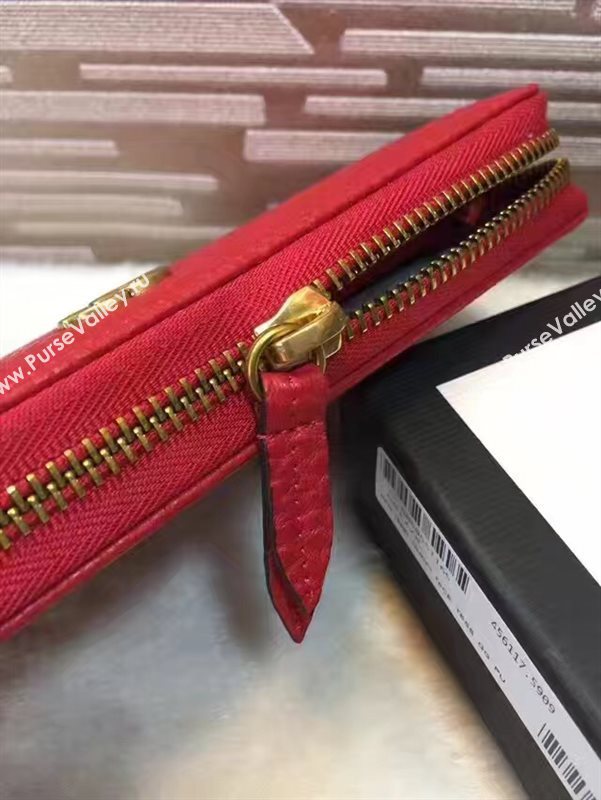 Gucci zipper red wallet GG bag 6365