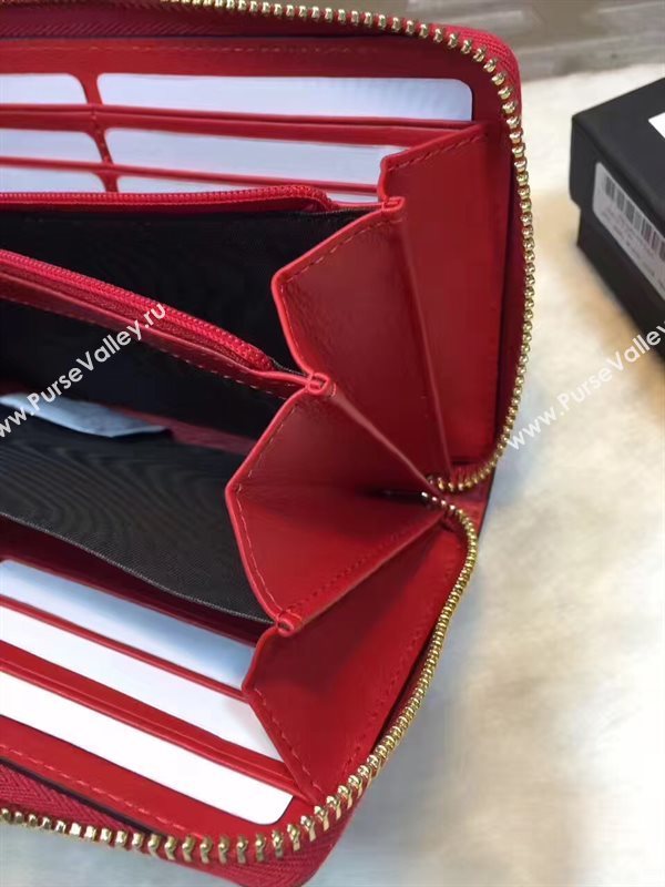 Gucci GG wallet red bag 6303