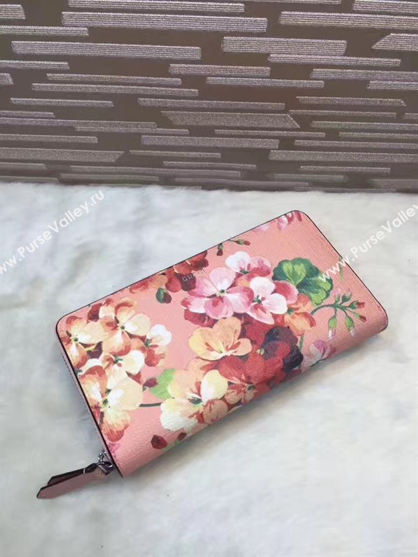 Gucci GG zipper wallet pink bag 6315