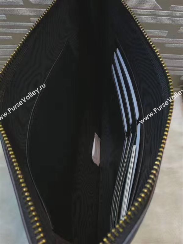 Gucci large black clutch zipper bag 6319