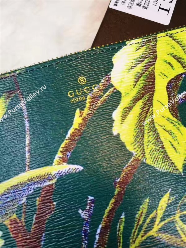 Gucci large clutch green bag 6322