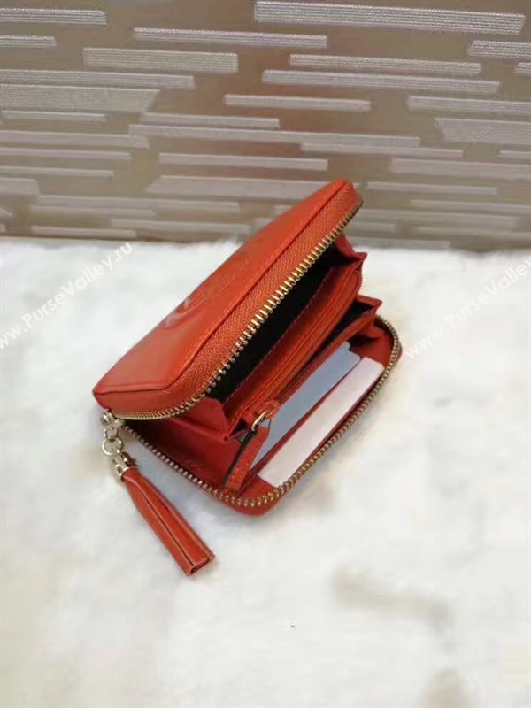 Gucci small soho zipper wallet wine bag 6327