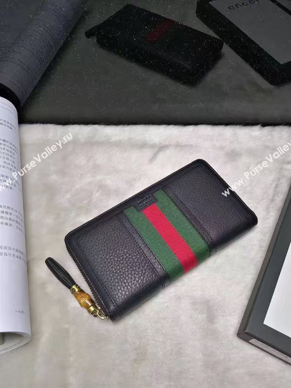 Gucci zipper leather wallet black bag 6339