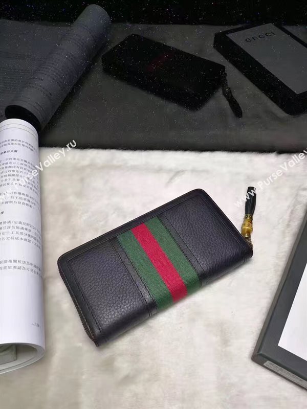 Gucci zipper leather wallet black bag 6339