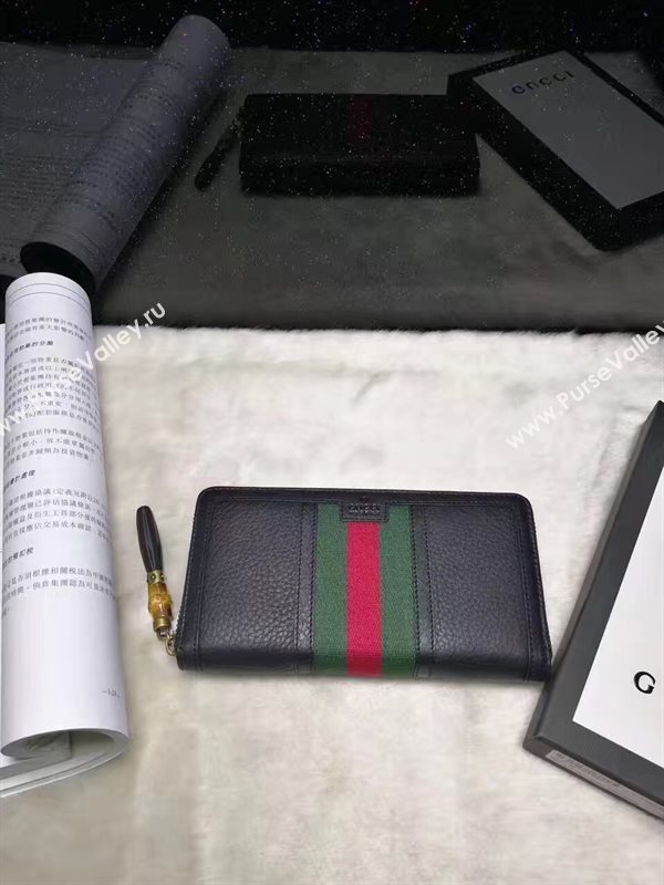 Gucci zipper leather wallet black bag 6339