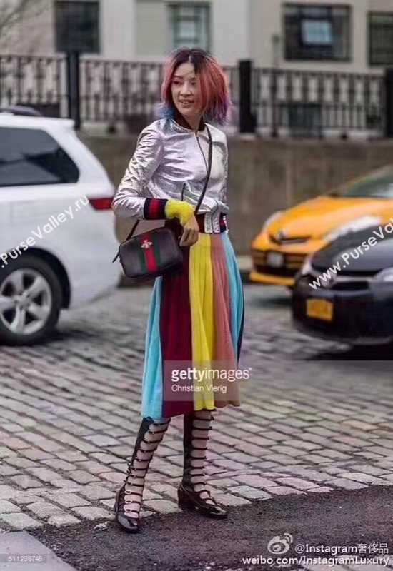 Gucci small shoulder tote black red v bag 6450