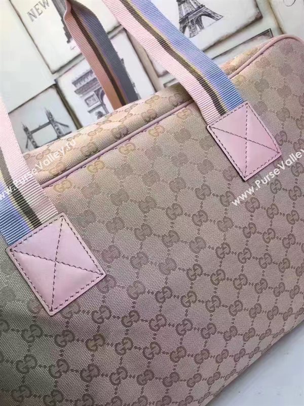 Gucci large travel gray pink with bag 6463