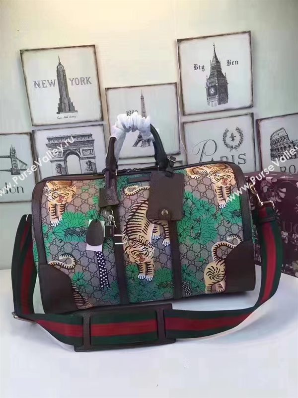 Gucci large Boston green tri bag 6466