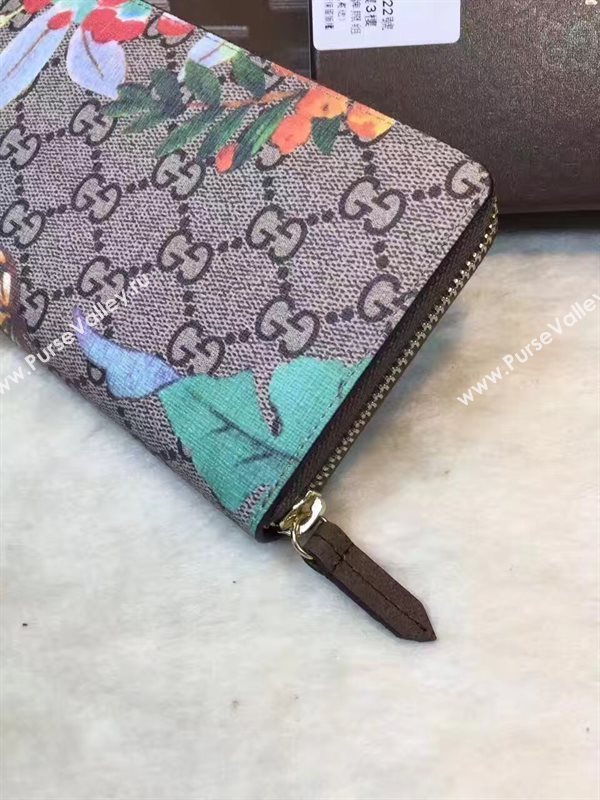 Gucci gray with flower wallet zipper bag 6478